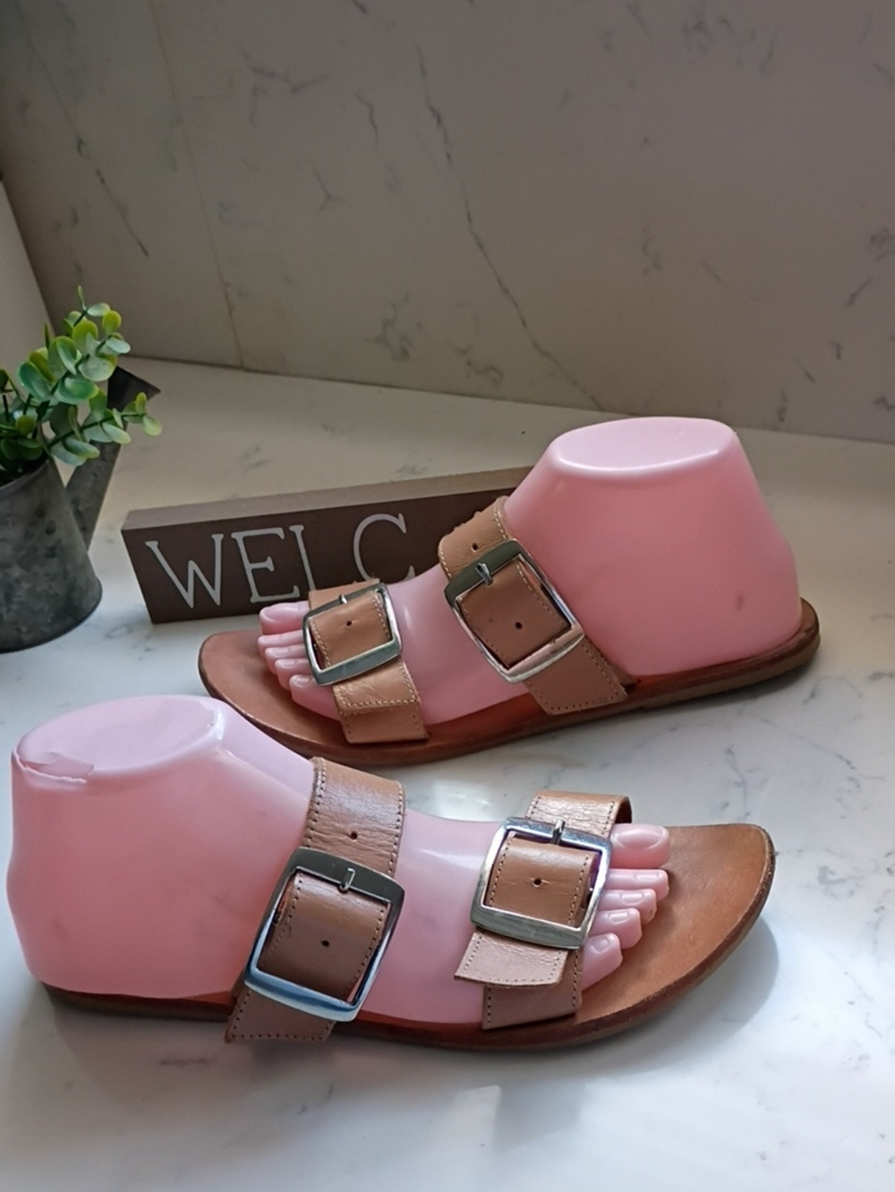 Matisse Classic Double-Buckle Tan Leather Slide Sandals